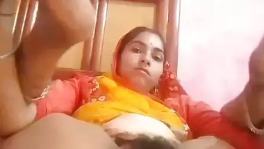 Marathi bhabhi pussy with dense hair like forest