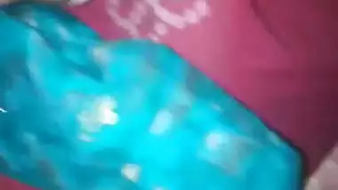 Fat pussy of lean village beauty getting explored