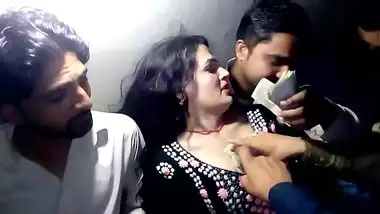 Sxxxkc Vdeo - Sxxxkc Vdeo indian tube sex at India-porn.mobi
