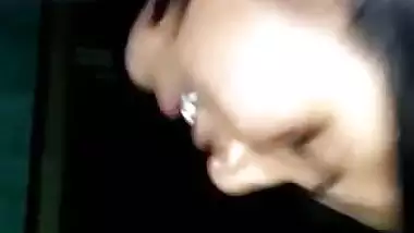 Kinky Indian village girl sucking dick of lover