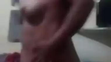 Matured ugly Aunty Dance shwing boob and pussy