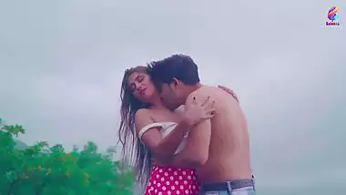 Balloons Hindi Unrated HDRip – Exchange (S01E01)