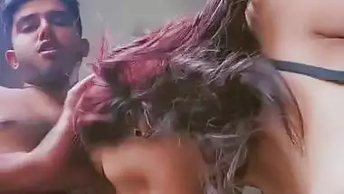 Red head girl blowjob with sharp boobs showing